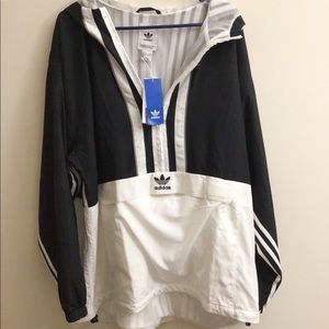 ADIDAS WINDBREAKER MENS XL